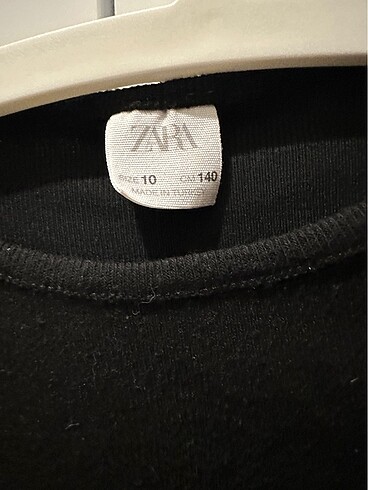 10 Yaş Beden Zara yaka detaylı bluz