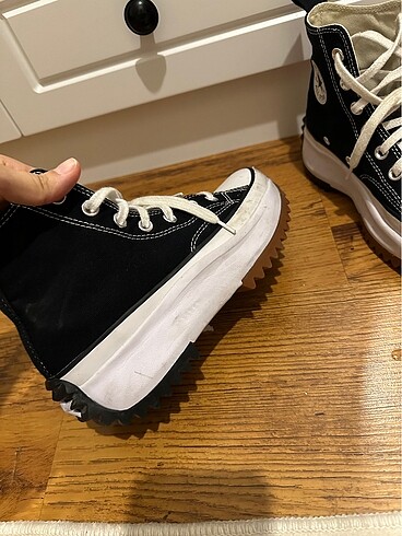 36 Beden siyah Renk Orjinal kız çocuk converse