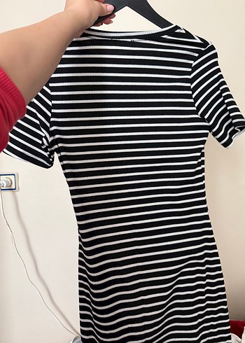 Kadın Siyah Çizgili kısa Elbise - Görsel 2