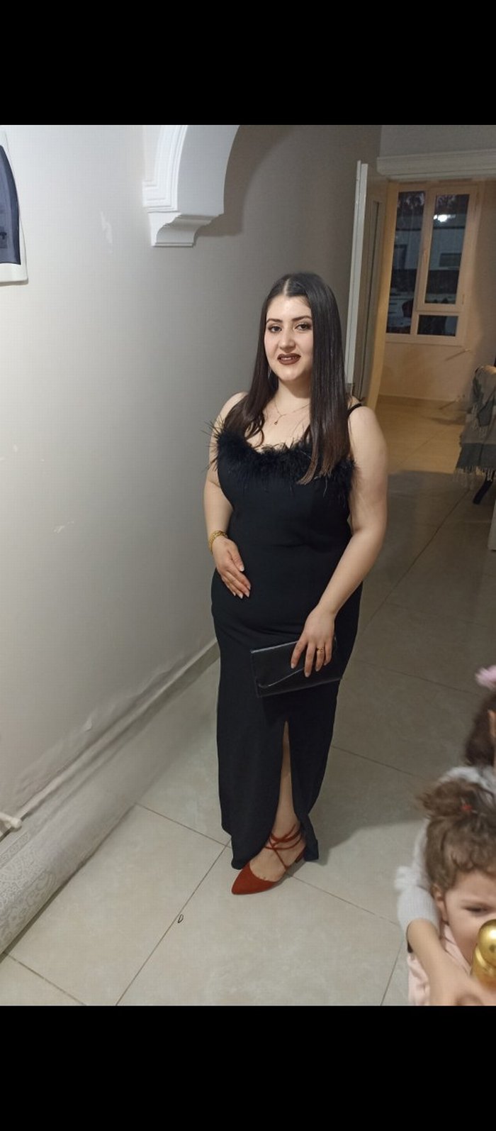 Kadın Siyah Uzun Gösterişli Elbise - Görsel 3