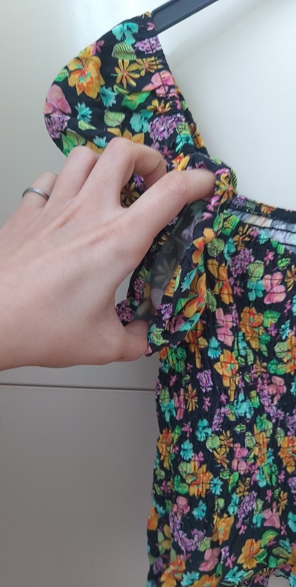 Çiçek Desenli Kısa Kollu Mini Bluz - Görsel 4