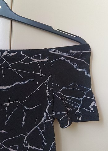 Siyah Desenli Kısa Kollu Midi Elbise - Görsel 2