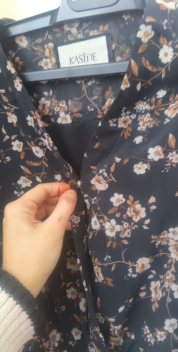 V Yaka Siyah Midi Bohem Elbise - Görsel 2