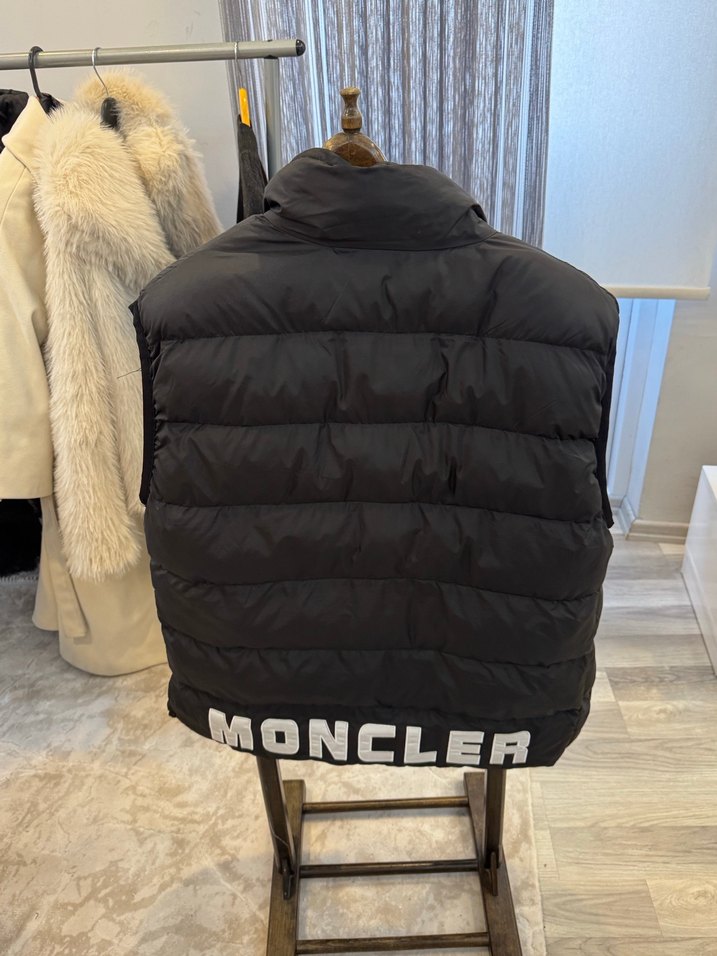 Siyah Fermuarlı Erkek Yelek - Görsel 2