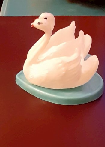 Beyaz Kuğu Figürleri Dekoratif - Görsel 2