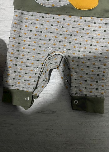 Gri Baskılı Bebek Tulum, Uzun Kollu - Görsel 3