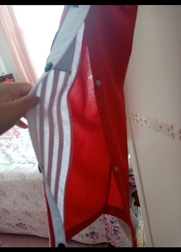 xl Beden kırmızı Renk Adidas çıtçıtlı esofman