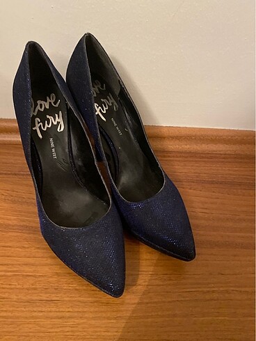 Nine west topuklu giyecek ayakkabısı
