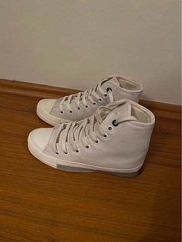 Derimod kirli beyaz bilekli sneaker