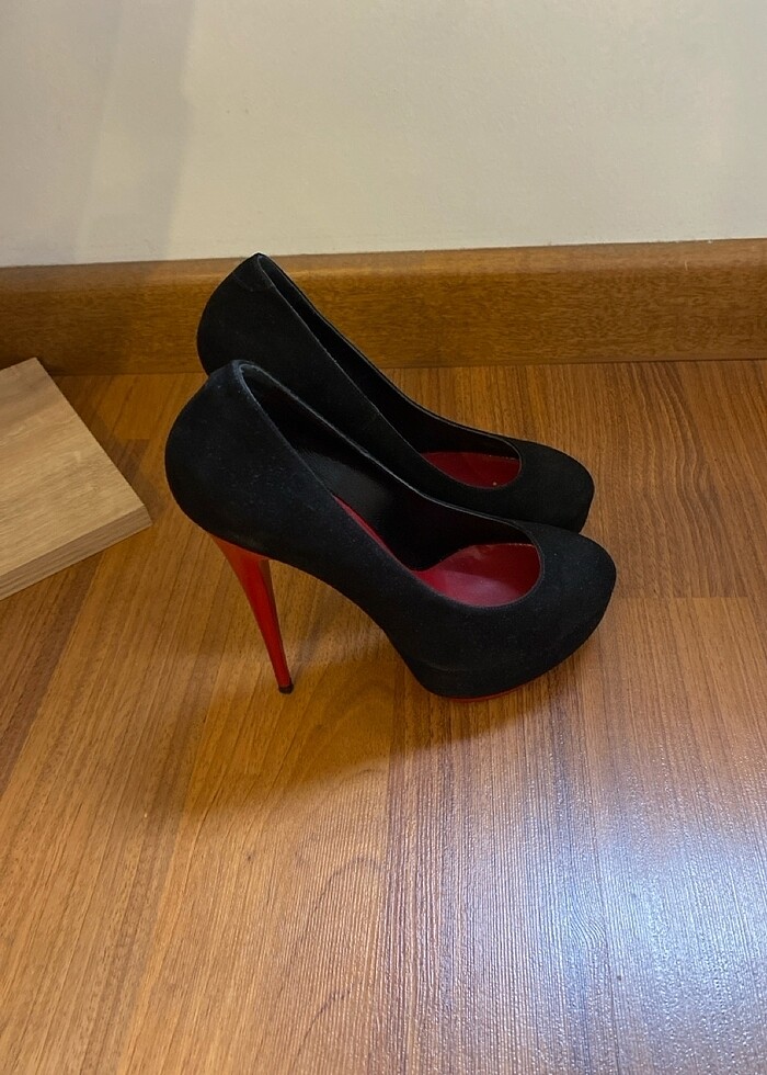 Yüksek topuklu ayakkabı - Görsel 2