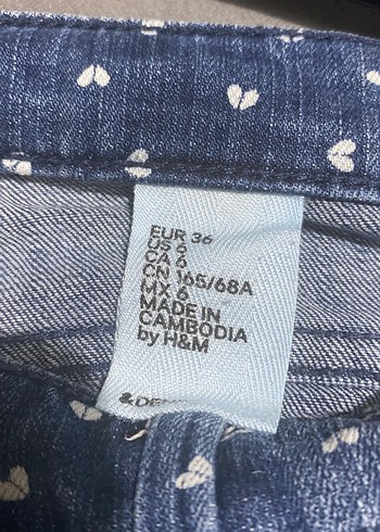 H&M Düğmeli Lacivert Batik Desenli Kadın Mini Şort