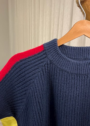 Kırmızı Şeritli Örgü Kadın Kazak - Görsel 4