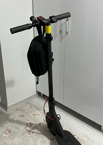 Siyah Çocuk Scooter'ı - Görsel 2