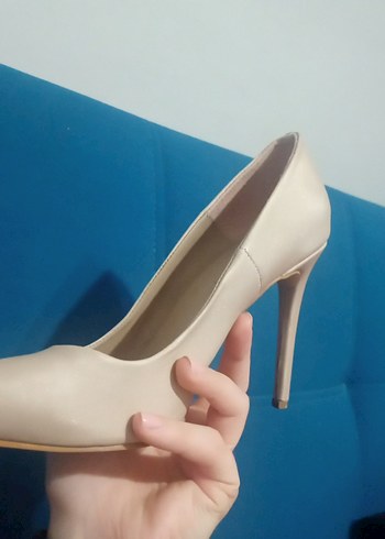 Beyaz Stiletto Topuklu Kadın Ayakkabı - Görsel 3