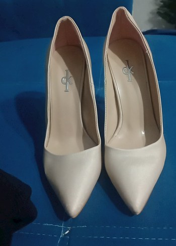 Beyaz Stiletto Topuklu Kadın Ayakkabı - Görsel 4