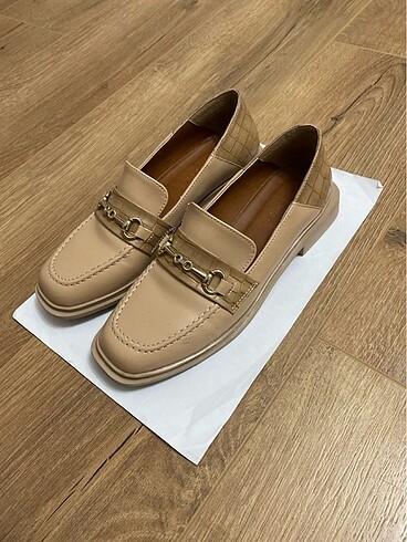 Marjin Loafer