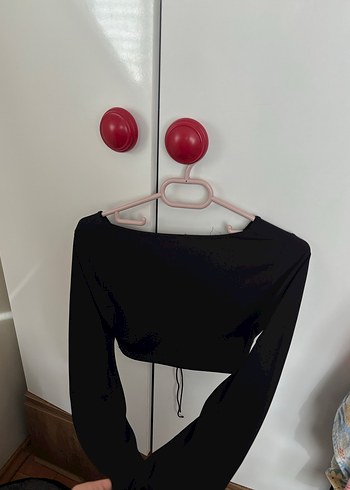 Siyah V Yaka Uzun Kollu Kadın crop - Görsel 7