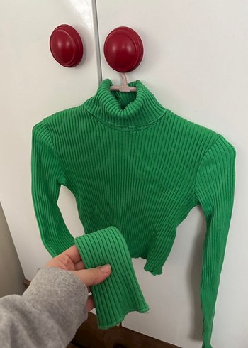 Yeşil Fitilli Boğazlı Kadın Triko bershka - Görsel 3