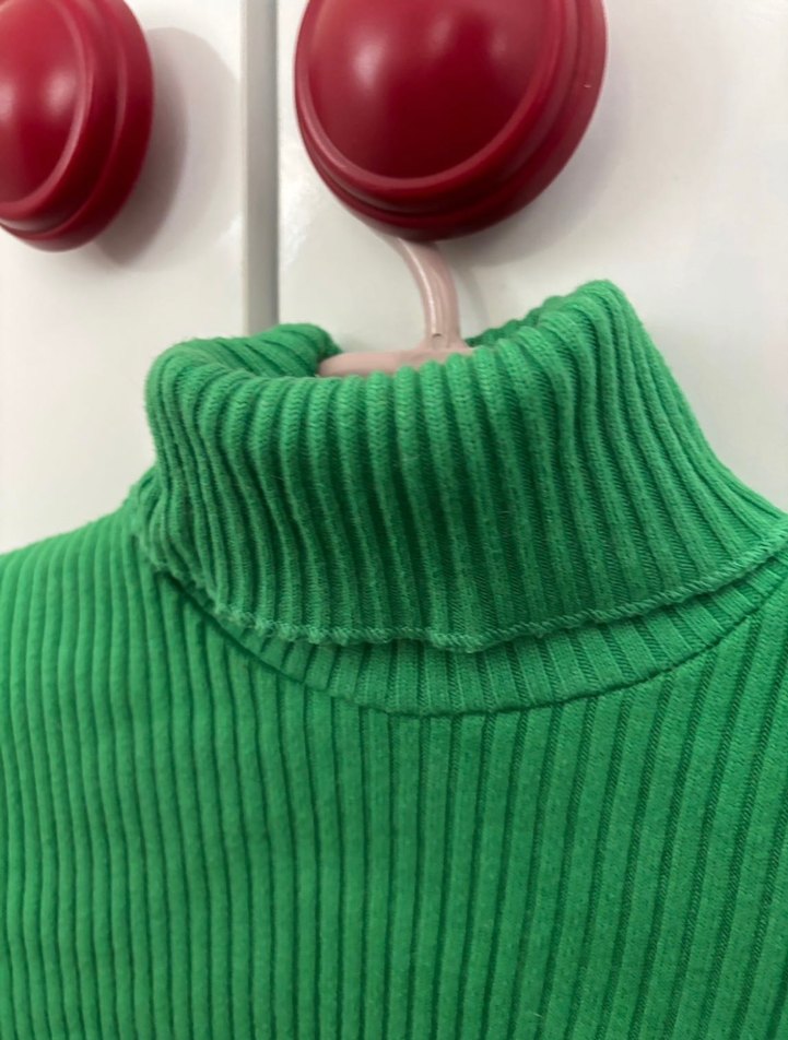 Yeşil Fitilli Boğazlı Kadın Triko bershka - Görsel 4