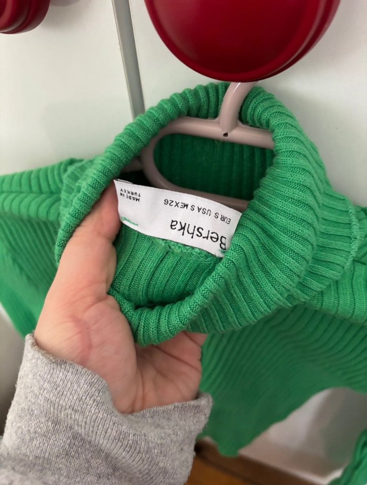 Yeşil Fitilli Boğazlı Kadın Triko bershka - Görsel 2