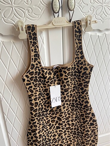 Zara Triko Leopar Elbise