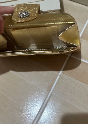 Diğer Parlak Altın Renk Kadın Portföy Çanta