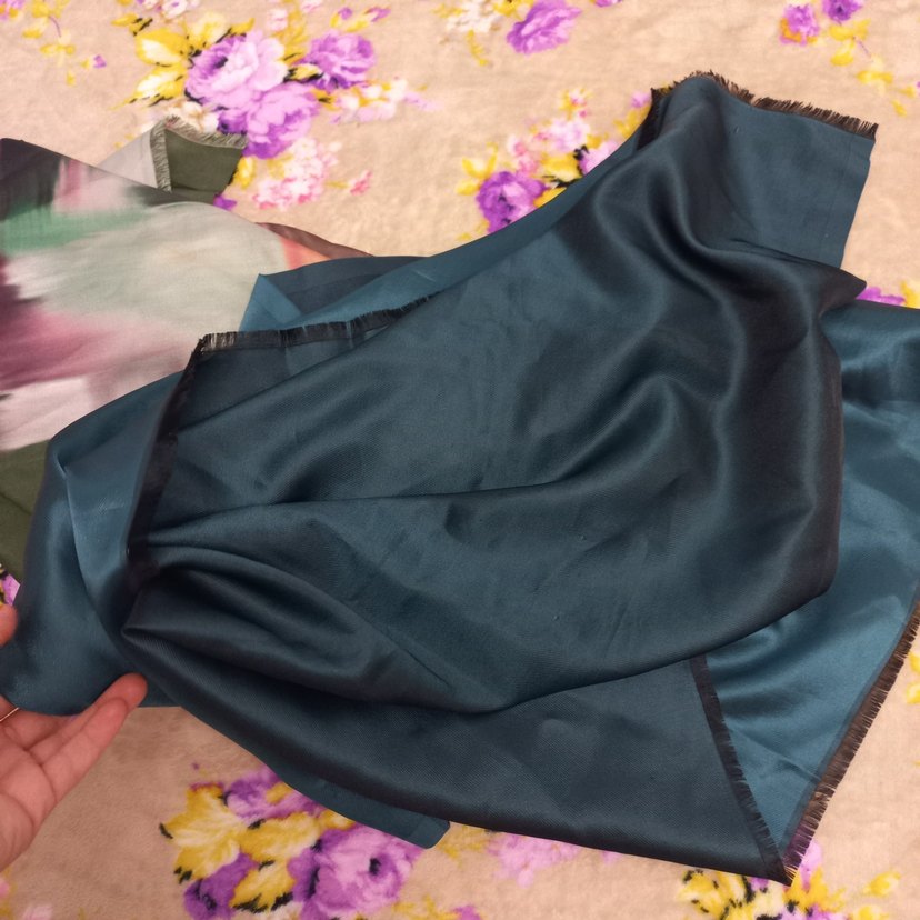 Çok Renkli, İpeksi Kadın Fular - Görsel 3