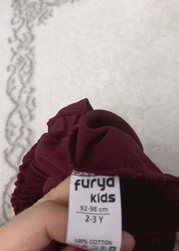 Bordo Fiyonklu Askılı Kız Elbise - Görsel 5