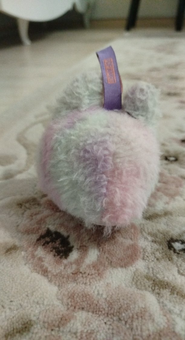 mor renkte labubu - Görsel 2