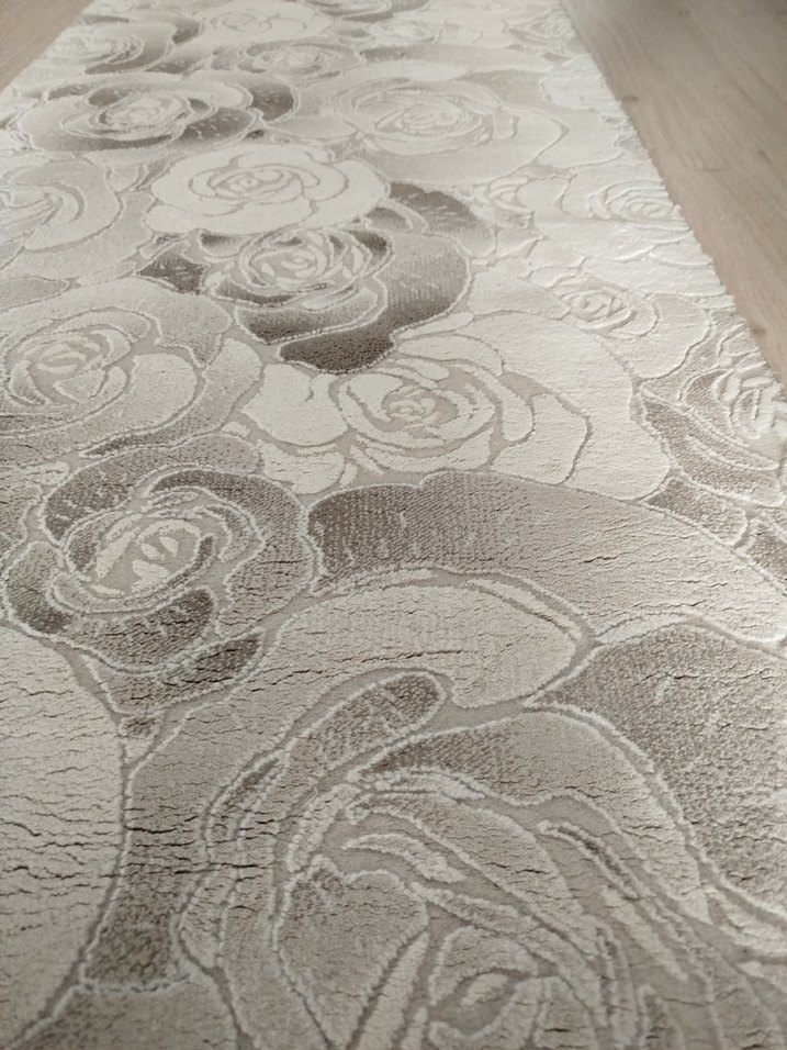 Çağdaş Bej Gri Çiçek Desenli Halı iki parçası daha var - Görsel 2