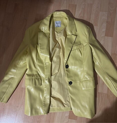 Bershka deri blazer