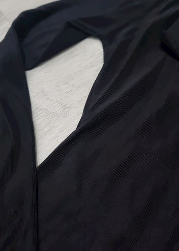 s Beden Kadın Siyah Boğazlı İnce Triko yapışan model