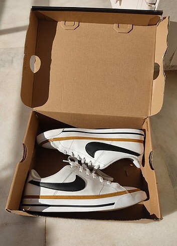 Nike Nike Court Legacy