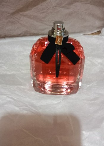 Yves Saint Laurent Kadın Parfümü