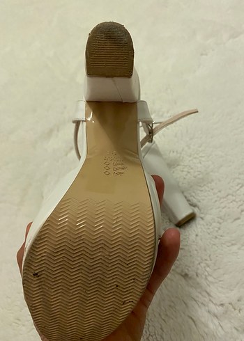 Diğer Beyaz Stiletto Topuklu Kadın Abiye Ayakkabı