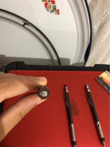 Pentel kalemler(2 adet)