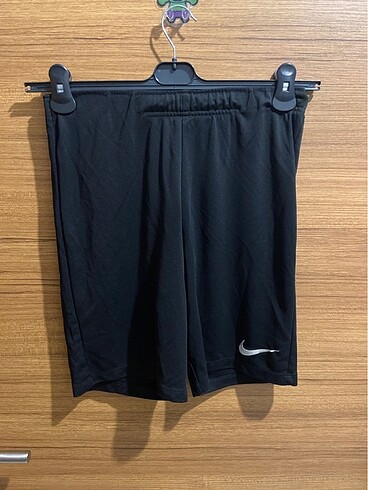 Nike erkek spor şort