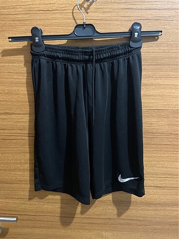 Erkek nike spor şort