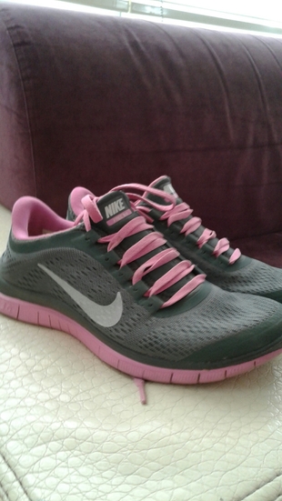 nike spor ayakkabı 