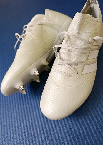 Beyaz Erkek Futbol Kramponu Bağcıklı - Görsel 2