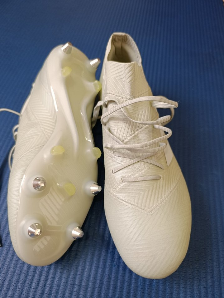 Beyaz Erkek Futbol Kramponu Bağcıklı - Görsel 3