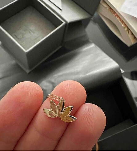 Beden Değerli Kuyumculuk Lotus Kolye