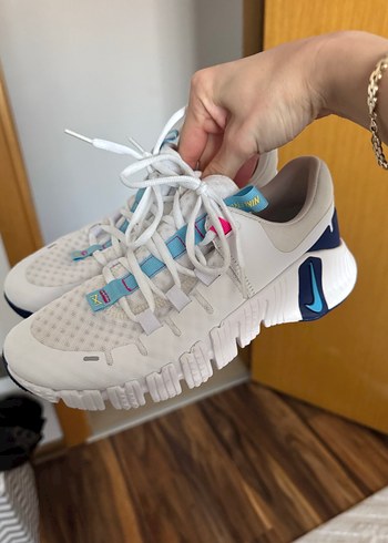 Nike Free Metcon 5 Kadın Spor Ayakkabı - Görsel 2