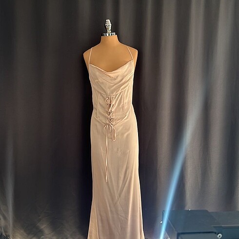 MissGuided elbise