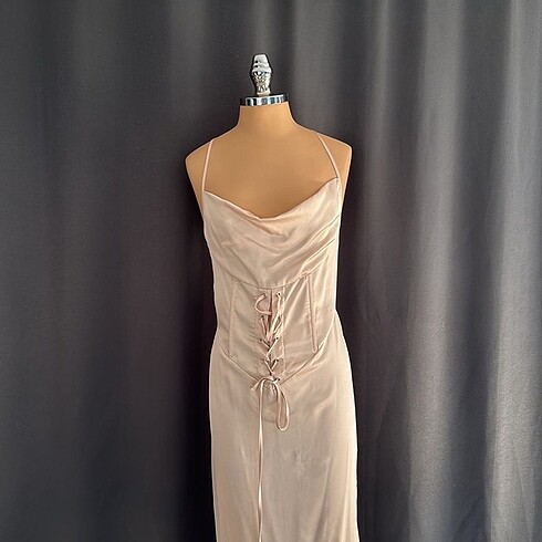 Missguided MissGuided elbise