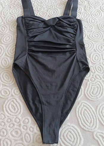 Siyah Drapeli zara bady suit