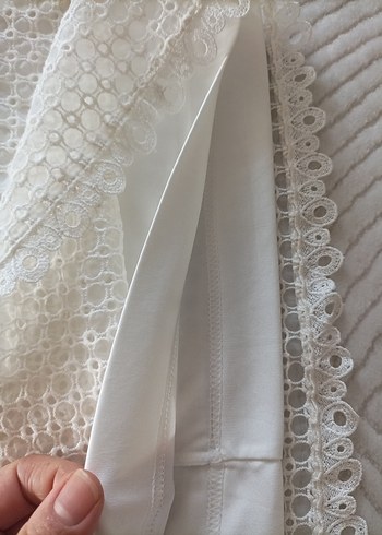 Dantel Detaylı Beyaz Midi Elbise - Görsel 4