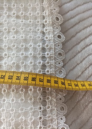 Dantel Detaylı Beyaz Midi Elbise - Görsel 3