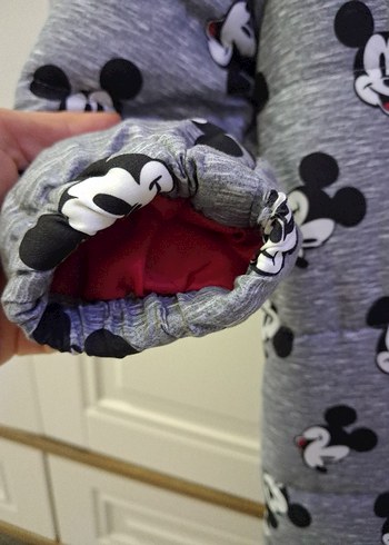 Gri Kapüşonlu Bebek Tulumu Mickey Desenli - Görsel 4