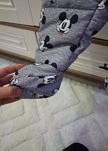 Gri Kapüşonlu Bebek Tulumu Mickey Desenli - Görsel 6